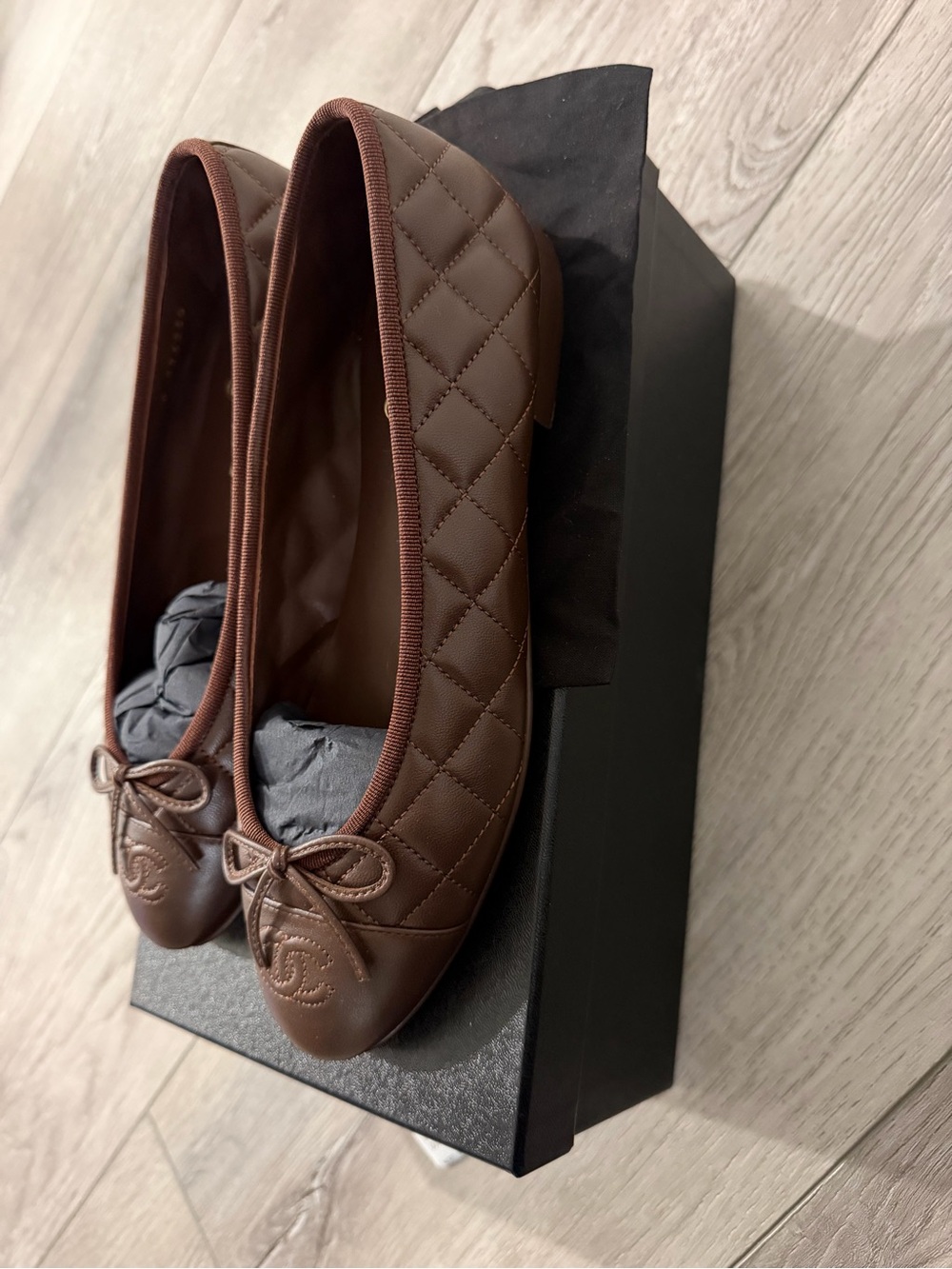CHANEL Brown Quilted Leather Ballet Flats 8.5 - Picture 6 of 10